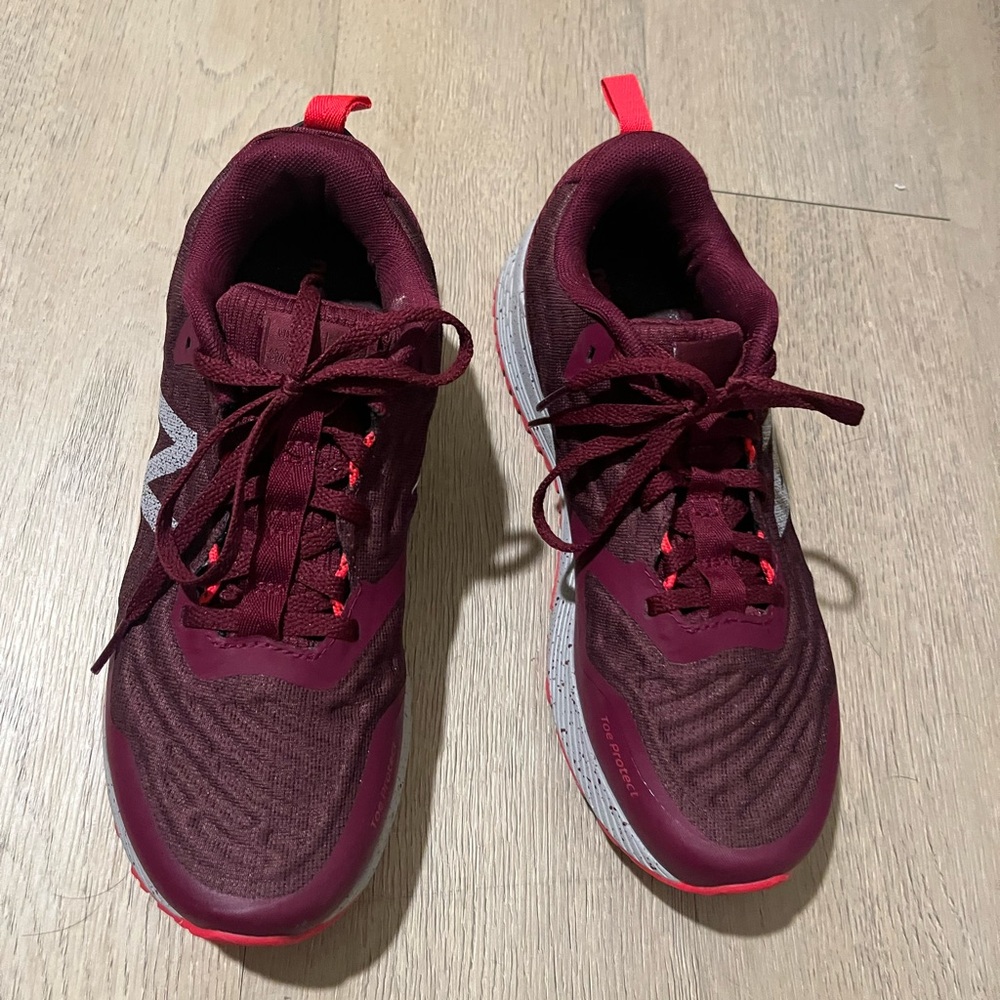 New Balance Red Athletic Shoes Sleek Design